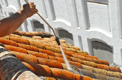 Nettoyage de toitures - Le Val-David